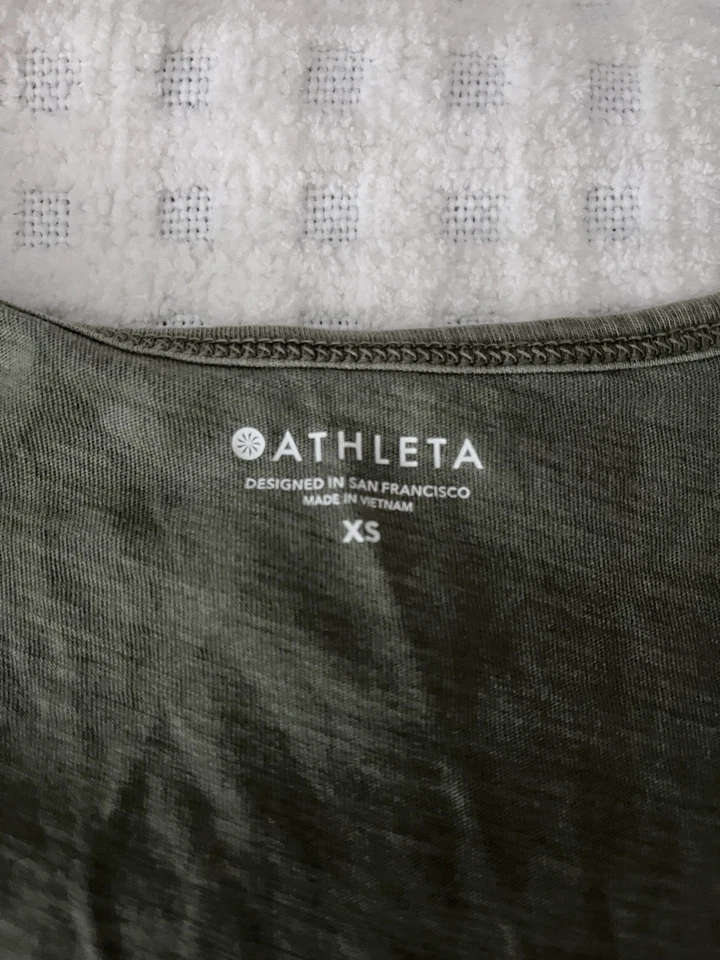 Camiseta sin mangas ATHLETA Uptempo talla XS verde jaspeado yoga Foto 3 de 4
