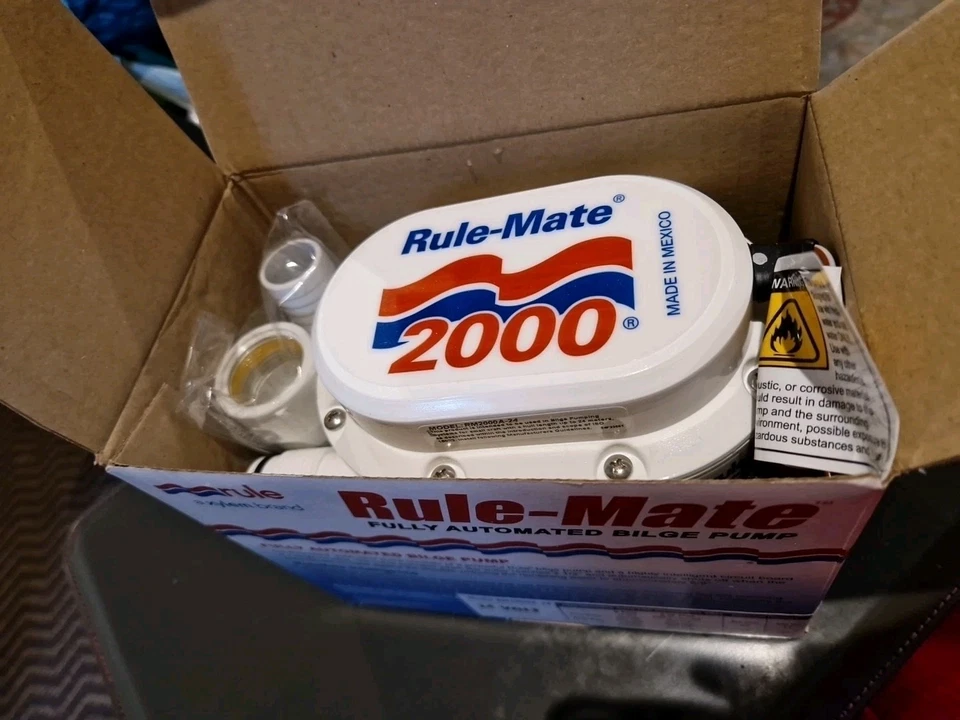 NEW Rule Mate Bilge Pump (24v) 2000gph 7570lpk - Image 4 of 4