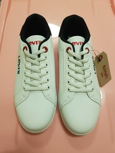 levis ladies trainers