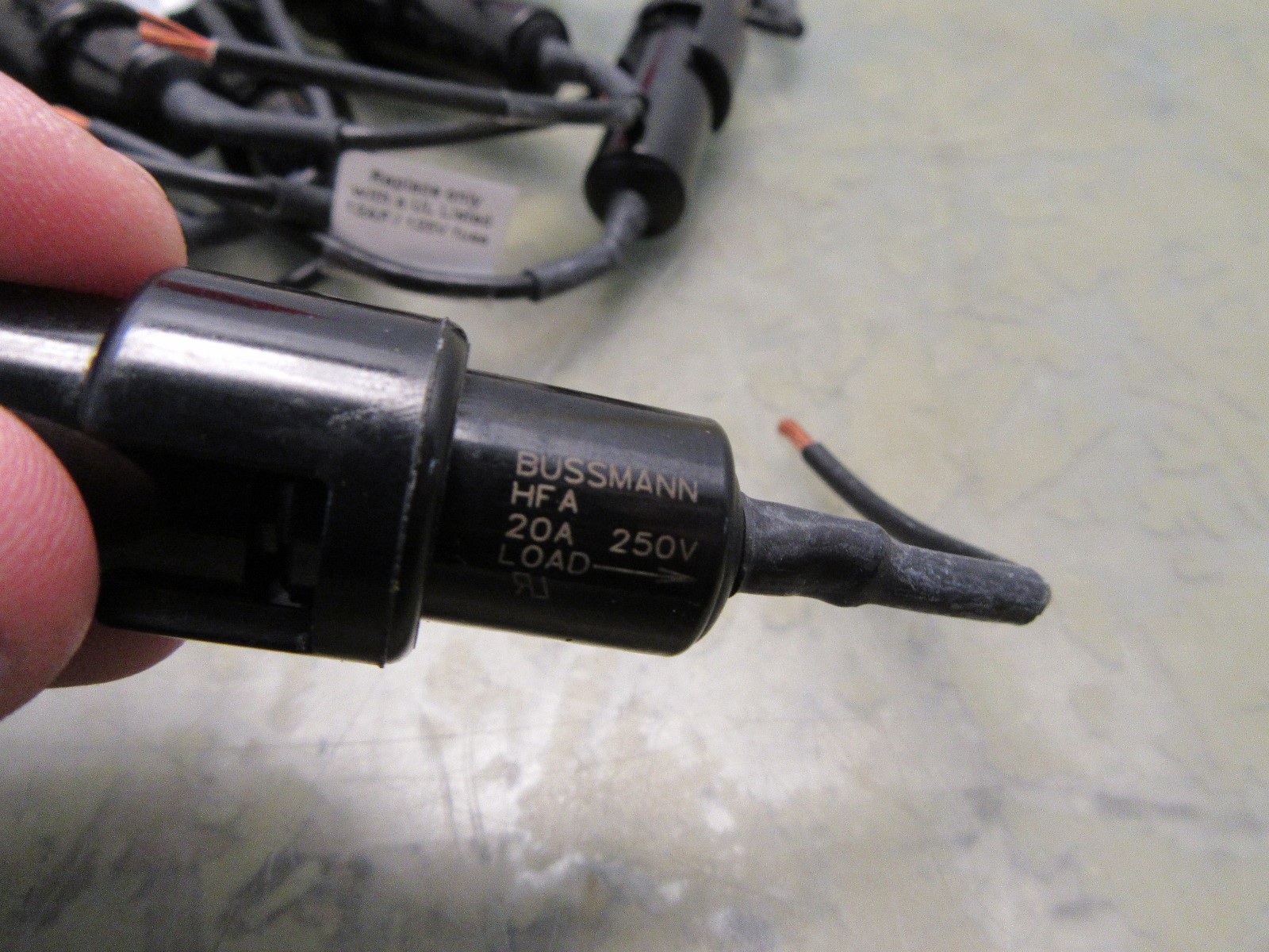 Lot of 20x Bussmann HFA inline fuse holders 20A 250V [4*I32] eBay