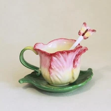 Ceramic Tea Cup and Saucer Set ，6OZ 3D Hand-Painted Flower Coffee Mug