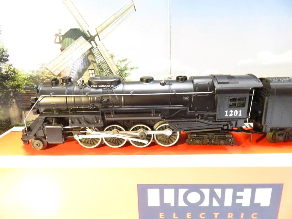 LIONEL TRAINS - 18022 PERE MARQUETTE BERKSHIRE STEAM LOCO/TENDER- NEW- B1 - Image 3 of 4