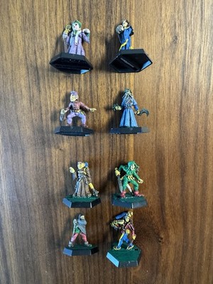 Verkaufe 8 alte bemalte Metallfiguren aus Talisman / Games Workshop / Citadel.