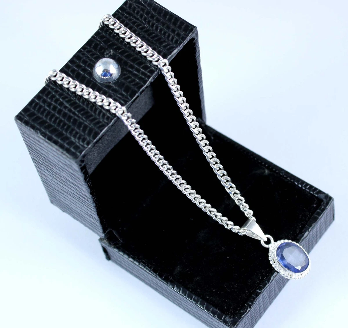 Comete Collana con Zaffiro Ovale e Diamanti