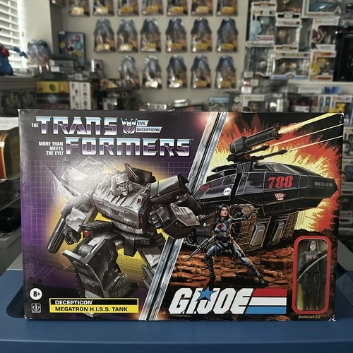 Transformers G.I.Joe Crossover Megatron H.I.S.S. Tank with Baroness Figure New