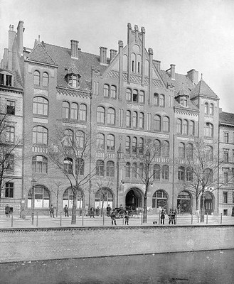 Prussia Berlin the union building 'Engelburg' at the Engelufer arc- Old Photo