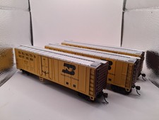 ho scale bachmann burlington northern box cars lot