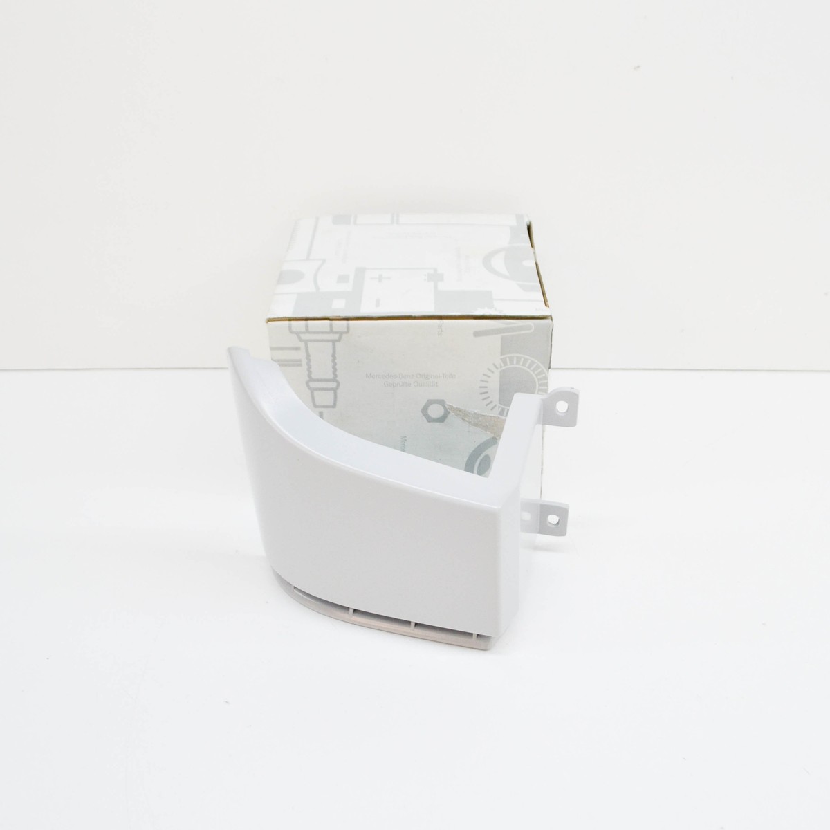 NEW MERCEDES-BENZ VITO W639 REAR LH DOOR LOW HINGE TRIM