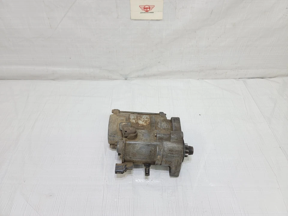 Motor de arranque Toyota Tacoma 1995-2004 OEM 28100-07010-84 Foto 2 de 4