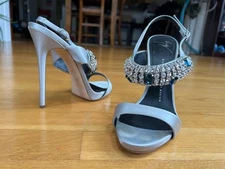 GIUSEPPE ZANOTTI Grey Silver Satin Crystal Slingback Sandals SZ 9 IT 39 Good Box