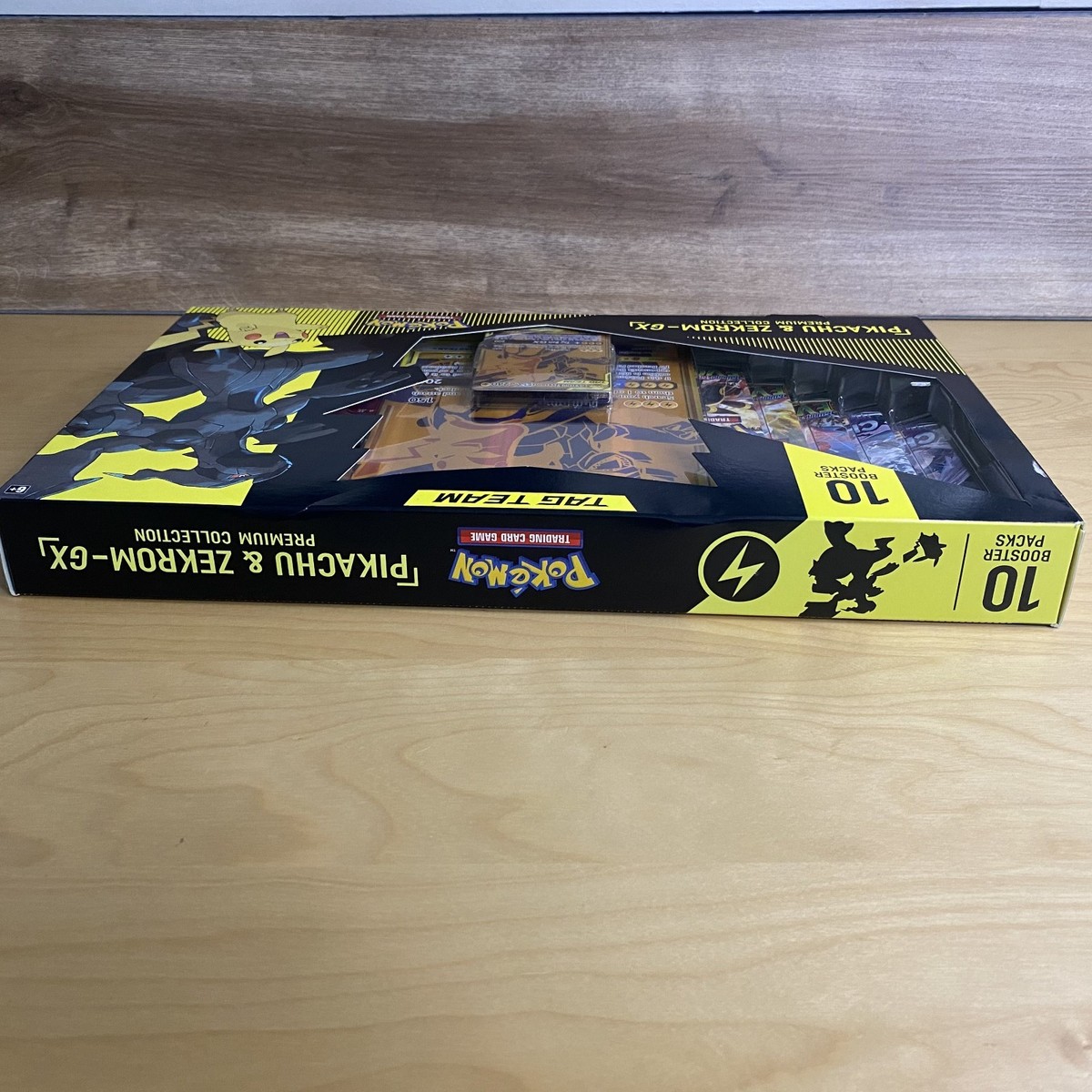 Nintendo Pokémon TCG Pikachu and Zekrom-GX Tag Team Premium