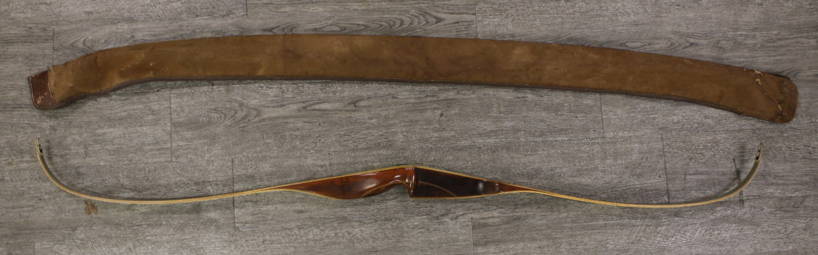 1967 Bear Kodiak Special RH 64 Inch 35# Recurve Bow w/Sleeve