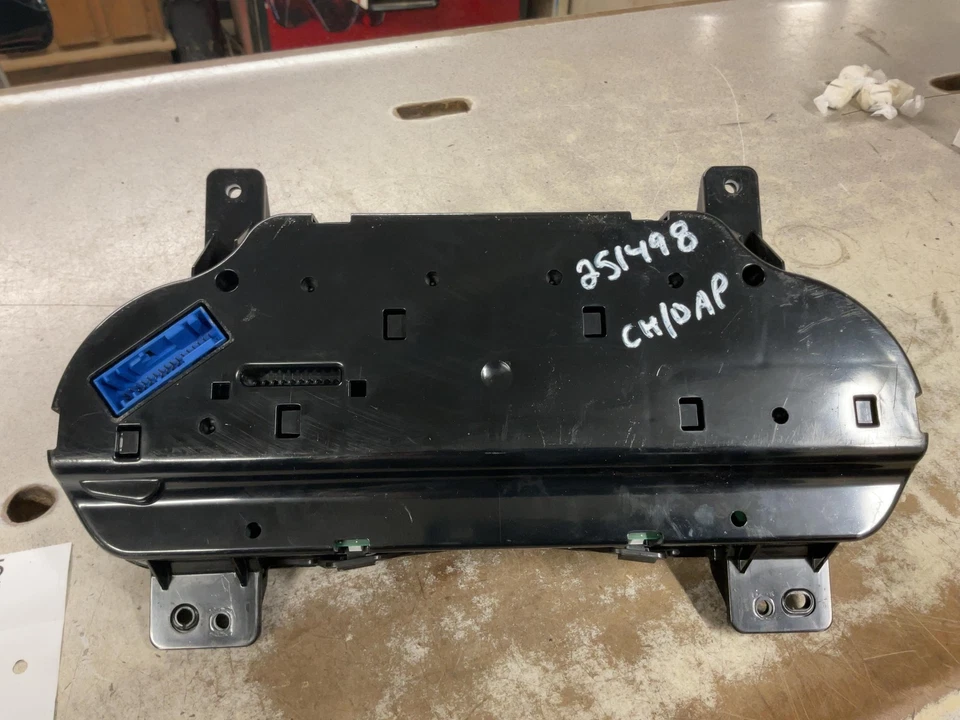 Speedometer 2015 GMC SIERRA 1500 INSTRUMENT GAUGE CLUSTER ***ID ends in 9866*** - Изображение 3 из 4