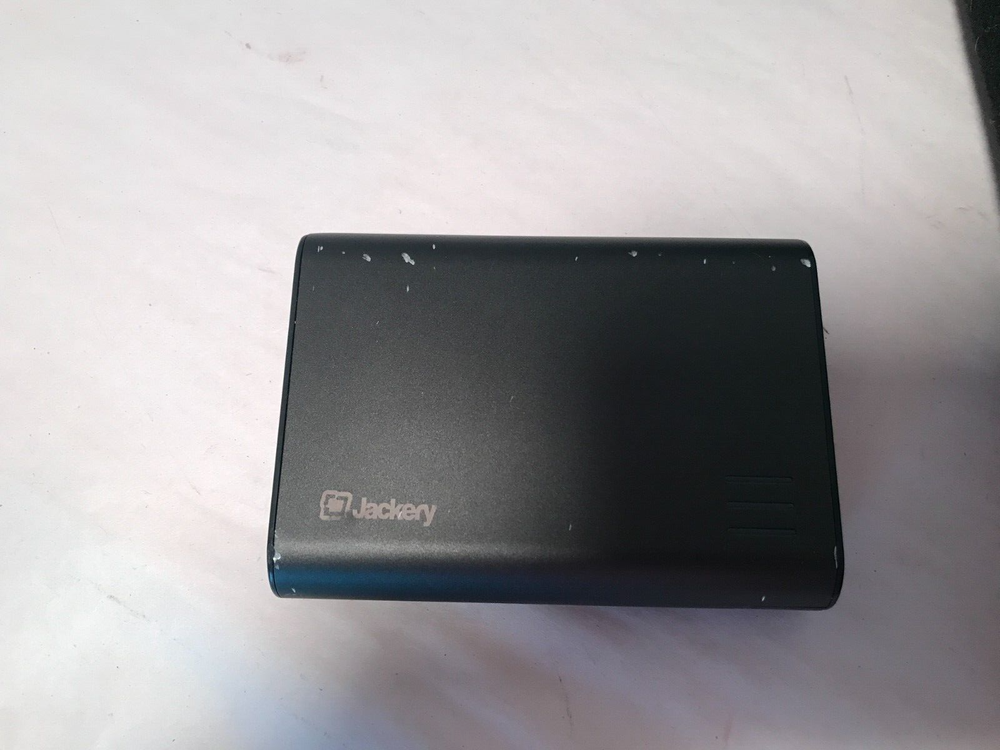 Jackery Giant+ 12000mAh, Rechargeable Battery/Power Bank