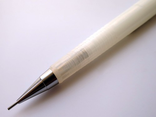 Pentel LIMITED P205 for CLENA 0.5 Mechanical Pencil P205CL-W Sheer WHITE - Picture 3 of 3
