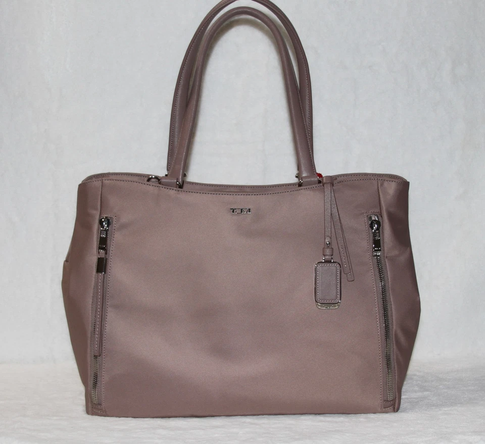 TUMI Voyageur Valetta Large Travel Tote Bag Laptop Bag Light Mauve with Silver - Image 3 of 4