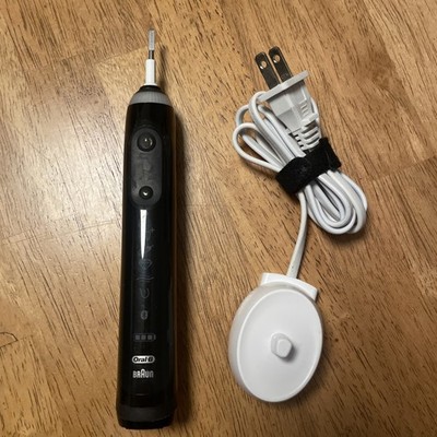 Oral-B Genius Pro Smart Rechargeable Toothbrush Black With Charger