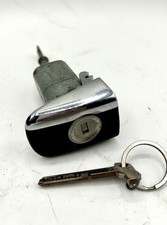 Schließzylinder Türschloss RECHTS mit Schlüssel ORIGINAL Mercedes W210 S210 Schließzylinder Türschloss RECHTS mit Schlüssel ORIGINAL Mercedes W210 S210