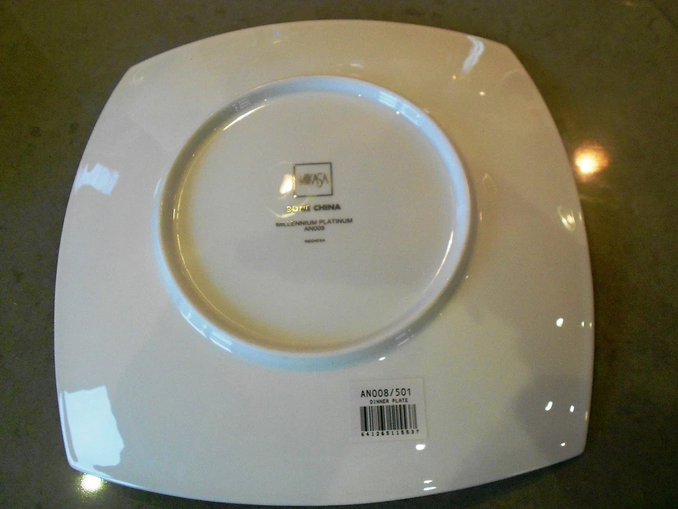 Mikasa Millennium Platinum - Cena - Ajuste de lugar de 4 piezas AN008-704 ¡NUEVO! Foto 4 de 4