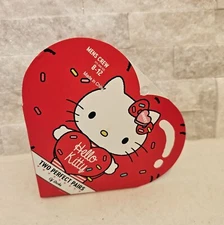 Sanrio Hello Kitty Two Perfect Pairs Valentine Mens Crew Socks 8-12