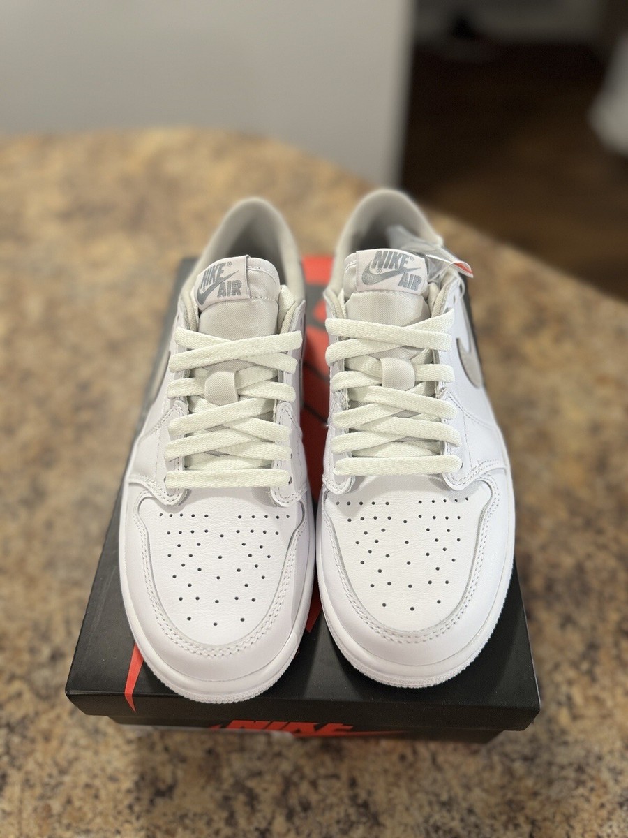 Jordan 1 Low OG Neutral Gray (GS) CZ0858-100 Size 7Y/8.5W - New