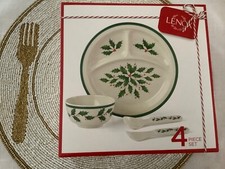 Lenox CHRISTMAS Holiday MELAMINE CHILD 4 piece PLACE SETTING  NIB