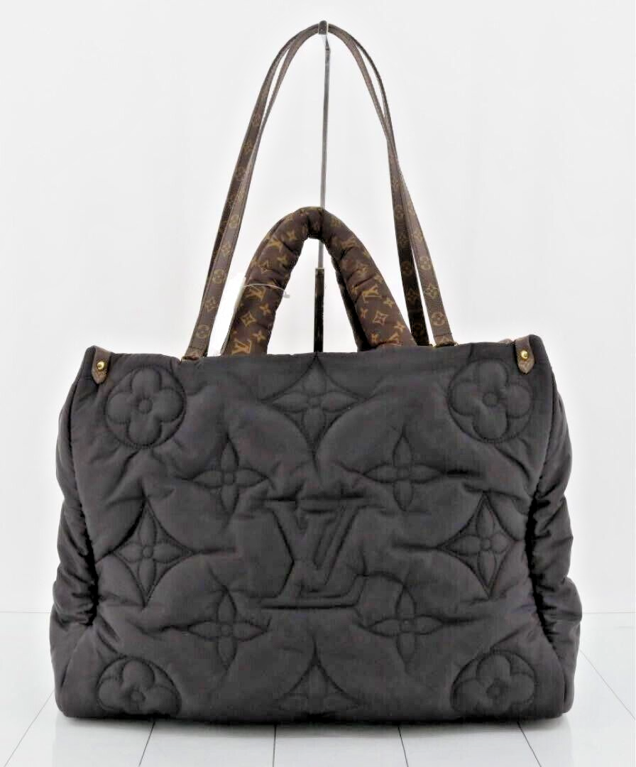 Monogram Vuitton Louis Coussin Silk TOILETRY ψ　6/17　173956　LOUIS VUITTON　ルイ・ヴィトン　モノグラム　トゥルース　トワレット　ポーチ　セカンド　ハンド　バック　難あり