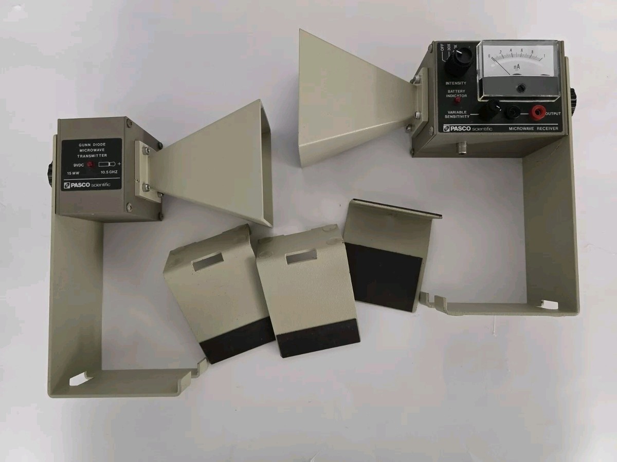 洋書 Microwave Receivers Electronic Warfare Pasco Scientific Microwave Receiver Transmitter 15 MW WA