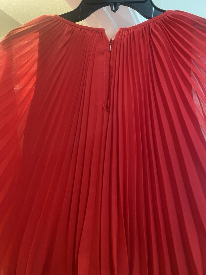 Hermoso maxi/vestido rojo Foto 3 de 4