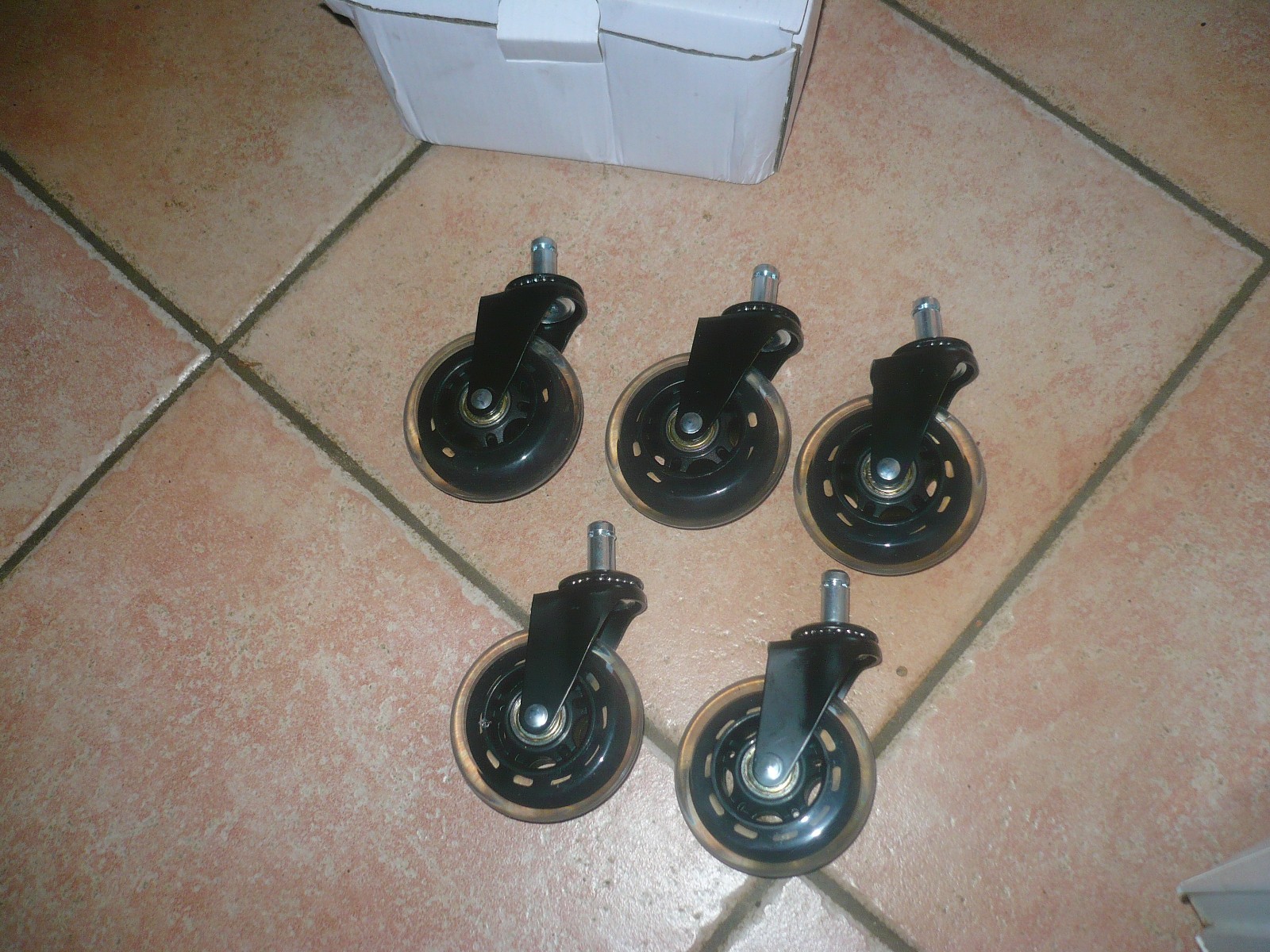 Picture 2 of 3