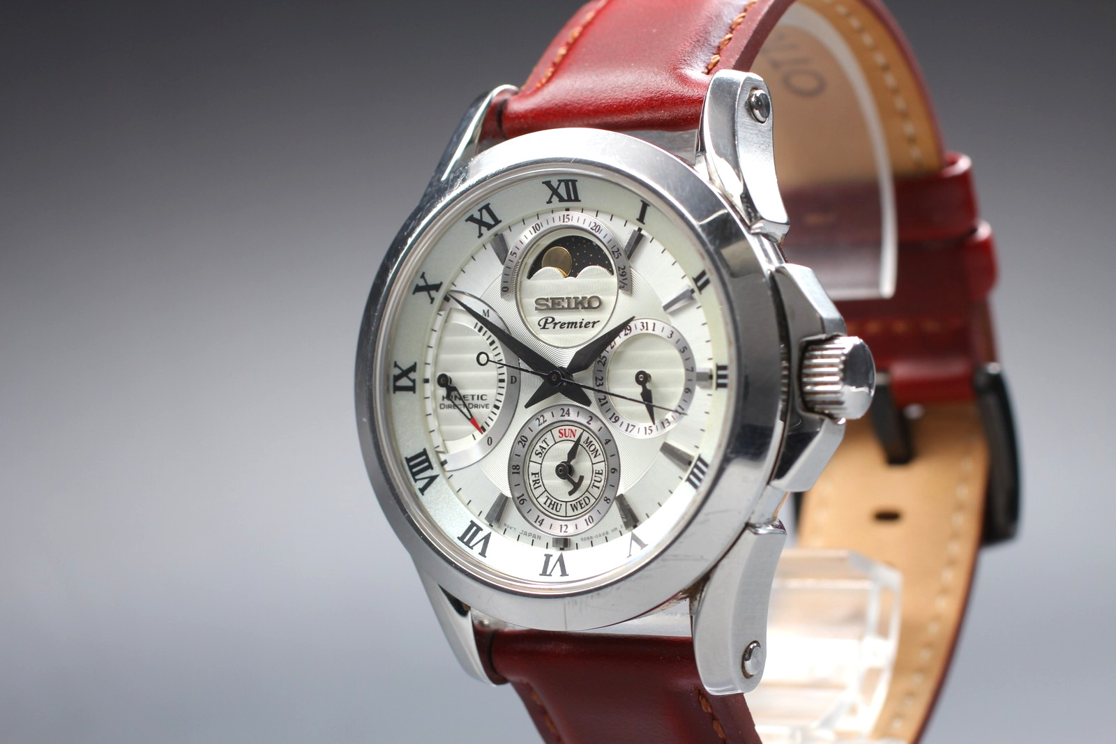 SEIKO [Exc+5] JAPAN Kinetic phase 43mm Men's From 5D88-0AA0 Moon Premier Watch - vintagewatches.pk