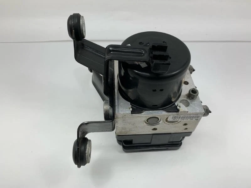 2010 2011 Toyota Tundra ABS Anti-Lock Brake Pump OEM Factory Assembly Foto 4 de 4