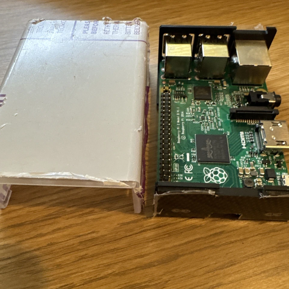 Raspberry Pi 2 Model B Quad Core with PolyCasa case In Graphite Black - Image 4 of 4