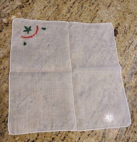Vintage Souvenir of Canada White Sheer Embroidered Handkerchief Maple Leaf - Picture 4 of 6