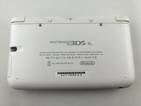 [S-rank] Nintendo 3DS LL XL console White with Charger/Stylus   Region is Japan