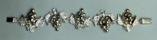 TAXCO TF -33 MEXICO STERLING GRAPE DESIGN BRACELET