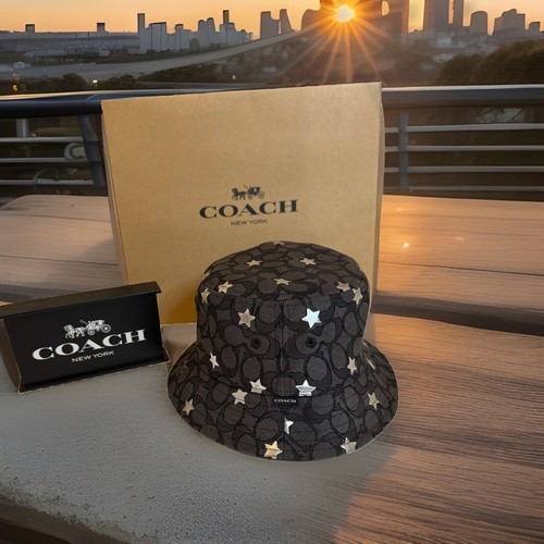 Coach Signature Twinkle Star Bucket Hat “RARE” ~NWT~ W/ Coach Storage Box