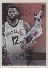 2017-18 Panini Essentials Tyreke Evans #102 y0i