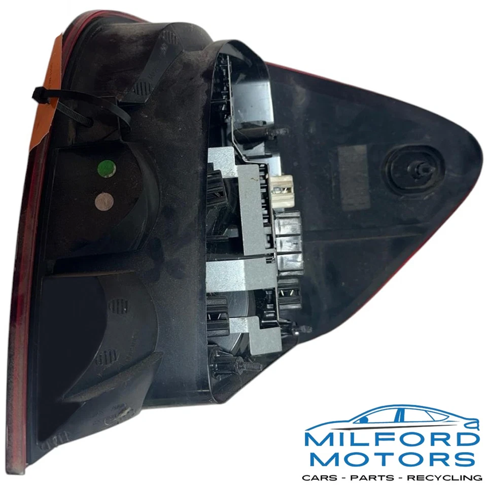 Luz trasera del lado del conductor compatible con Mercedes-Benz Clase M ML 350 2009-2011 3,5 L Foto 2 de 4