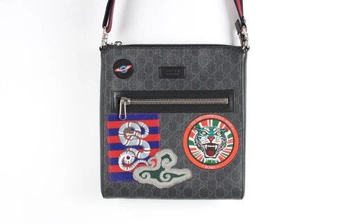 Sac messager Gucci GG Supreme Courier 40321518