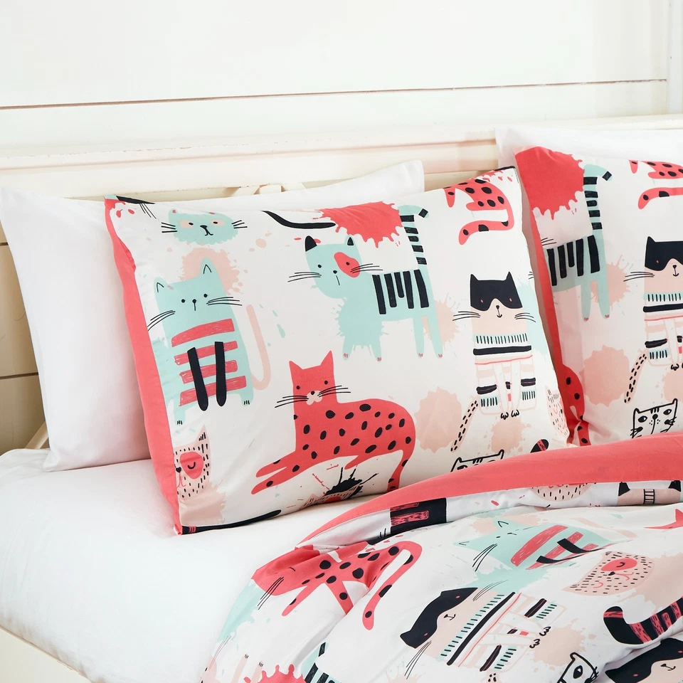 Chezmoi Collection Kids Cartoon Cats Soft Microfiber Comforter Set w/ Cat Pillow - Image 3 of 4