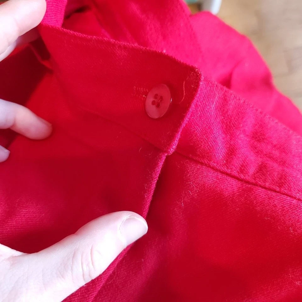 Pantalones Cortos Vintage Rojo Plisado Cintura Alta Escuela Niño Claro Oscuro Academia Foto 3 de 4