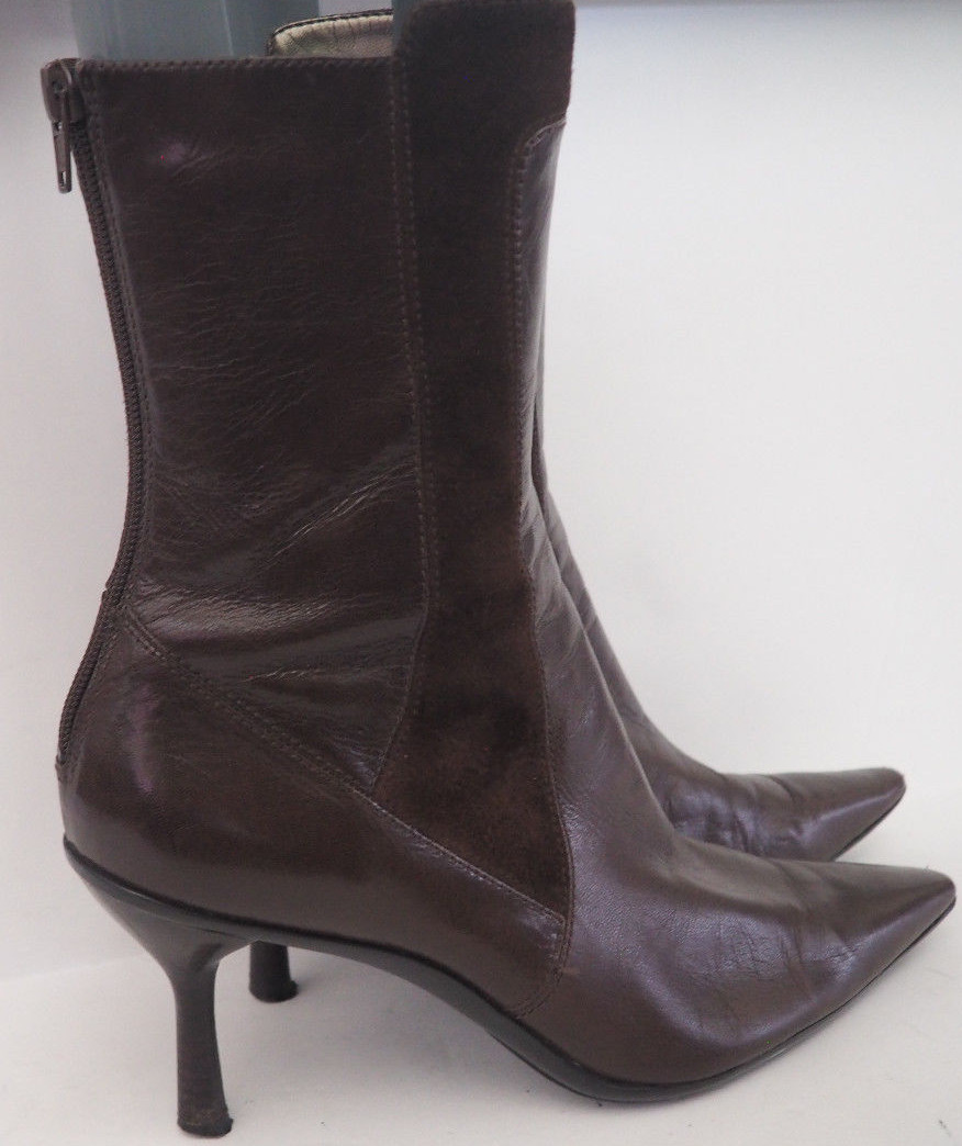 KENNETH COLE REACTION Brown Suede & Leather Pointy Toe Boots  display picture 1