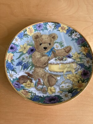 FRANKLIN MINT'' Heirloom Collection ''TEDDY'S EASTER TREAT'' Limited Edition Teller