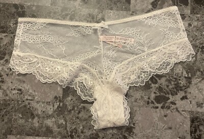 VICTORIA'S SECRET DREAM ANGELS XL COCONUT WHITE LACE MESH RARE CHEEKY PANTIES