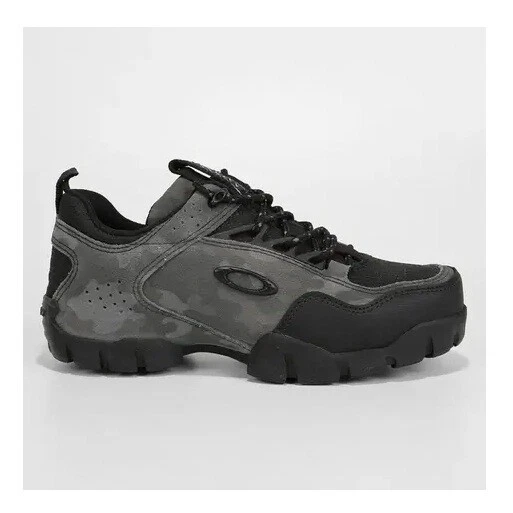 Oakley footwear sales