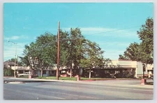 Roadside~El Rancho Motel From S Federal~Crooked Sign~Riverton WY~Vintage PC