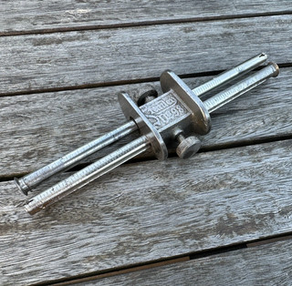 Antique STANLEY Sweetheart (SW) USA No 98 twin arm marking gauge