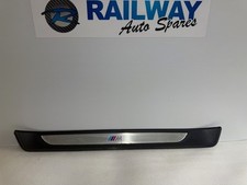 BMW 3ER E91 E90 VORNE LINKS M-SPORT TRITTBLECH SCHWELLERVERKLEIDUNG EINSTIEGSABDECKUNG 5...
