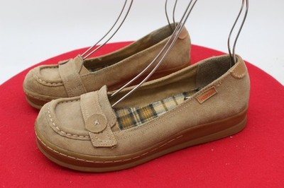 Rocket Dog Suede Slip On Shoes Womens Size 8 Tan Slip On Button Cute